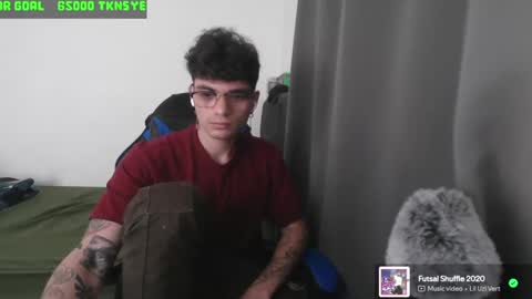 Snapshot of lilankore chatting on 02.11.25 Yeh online show from 02.11.25