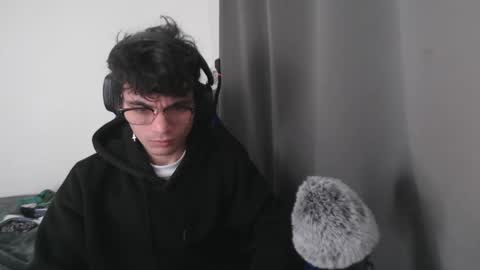 Snapshot of lilankore chatting on 02.24.25 Yeh online show from 02.24.25