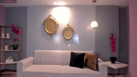 Snapshot of lilawest chatting on 01.25.25 Lila West online show from 01.25.25