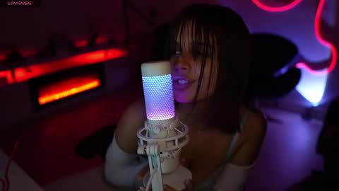 Rebecca online show from 03.24.26