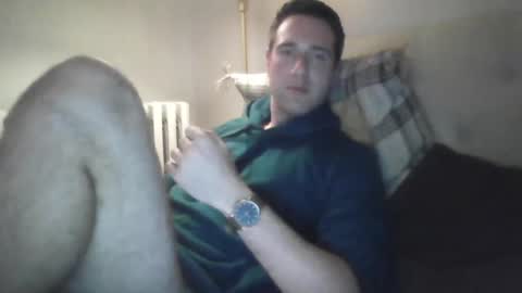 Snapshot of lilbrohhh chatting on 10.17.25 lilbrohhh online show from 10.17.25