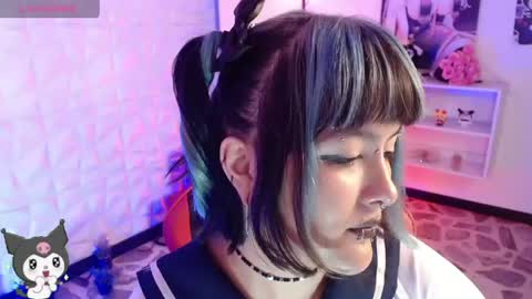 Snapshot of lilcandy19 chatting on 05.06.26 lilcandy19 online show from 05.06.26