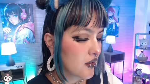 Snapshot of lilcandy19 chatting on 05.27.26 lilcandy19 online show from 05.27.26