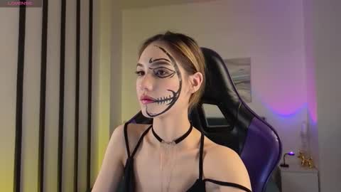 Hi im Yuki online show from 10.31.25