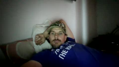 Snapshot of lildeer1980 chatting on 09.28.25 lildeer1980 online show from 09.28.25