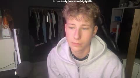 lildyl06 online show from 01.18.26