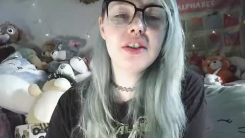 Snapshot of lilemmy1999 chatting on 06.18.26 emily ryanson online show from 06.18.26