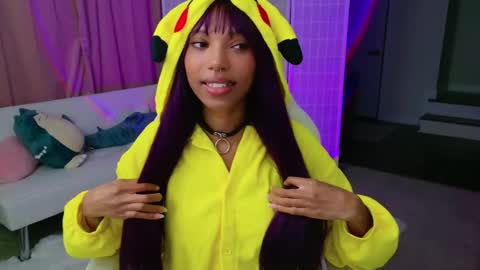 evie online show from 03.03.25