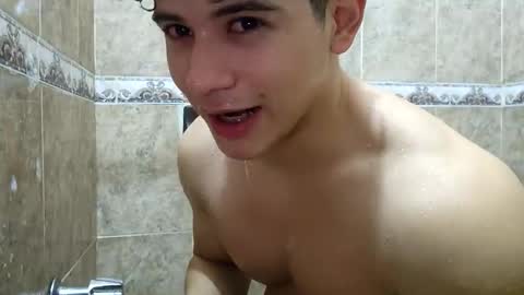 Snapshot of lilhotnando chatting on 02.09.26 Fernando online show from 02.09.26