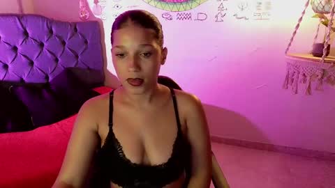 Snapshot of lili_jackson chatting on 05.21.26 lili_jackson online show from 05.21.26
