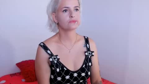 Lili online show from 10.04.25