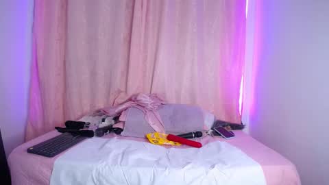 lili Matheus69 online show from 12.12.24