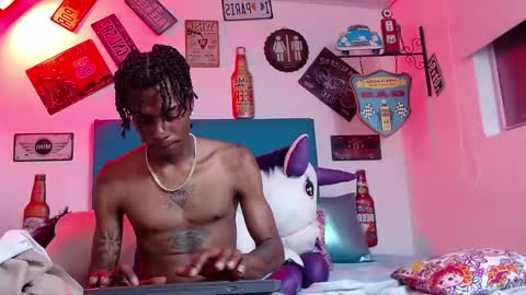 lili_roussi online show from 10.26.25