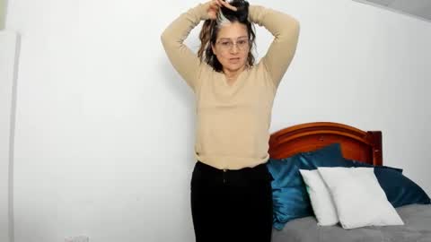 liliamilf online show from 10.07.25