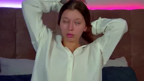 Snapshot of liliabianca chatting on 10.06.25 Mia online show from 10.06.25