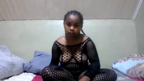 Snapshot of liliahsexie chatting on 05.20.26 liliah online show from 05.20.26