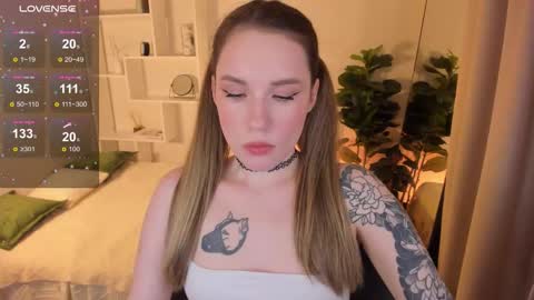 Lily online show from 11.20.25