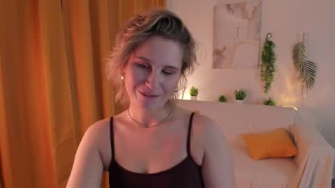 Lilian online show from 11.24.25