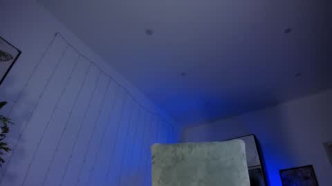 Snapshot of lilian_kroft chatting on 01.06.25 LIL online show from 01.06.25
