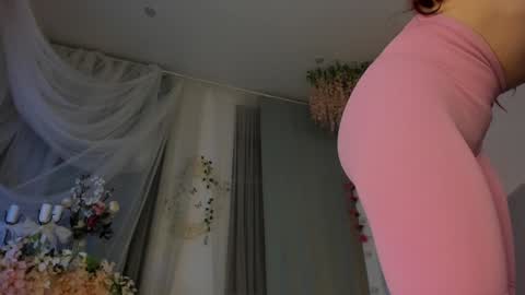 Snapshot of lilian_kroft chatting on 02.03.25 LIL online show from 02.03.25