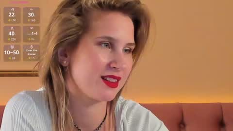 Snapshot of lilianadaniels chatting on 07.16.26 Lilian online show from 07.16.26