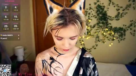 Lilian online show from 11.19.25