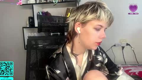 Snapshot of liliandaniels chatting on 02.24.26 Lilian online show from 02.24.26