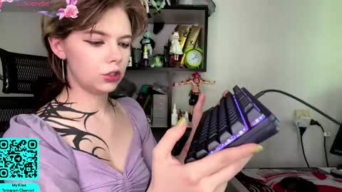Snapshot of liliandaniels chatting on 05.31.26 Lilian online show from 05.31.26