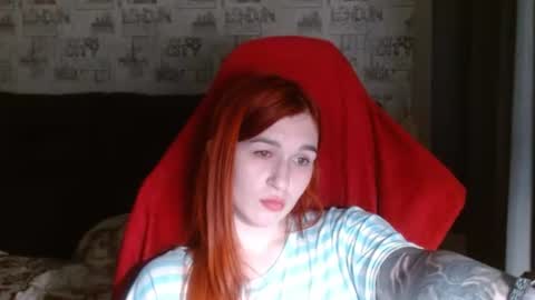 liliawoolf online show from 02.01.25