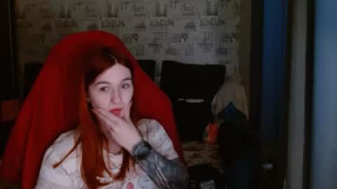 liliawoolf online show from 02.20.25