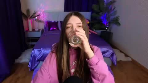 Lili Bakery online show from 12.02.24