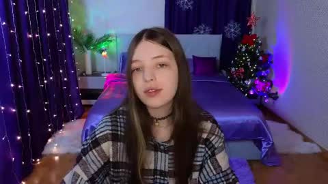 Lili Bakery online show from 12.16.24