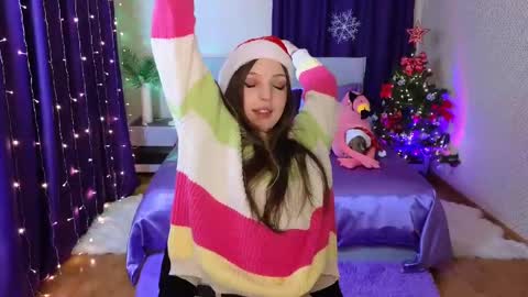 Lili Bakery online show from 12.25.24