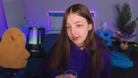 Lili Bakery online show from 10.14.25