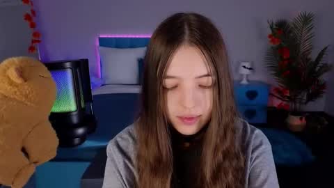 Lili Bakery online show from 11.10.25