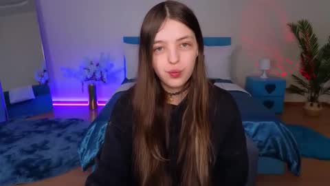 Lili Bakery online show from 04.04.26