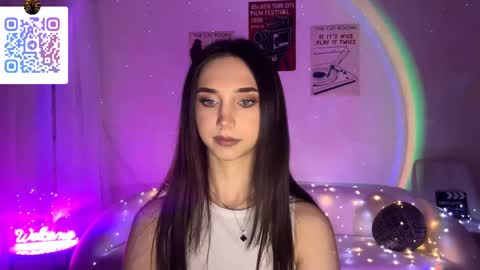 Lina online show from 04.13.26