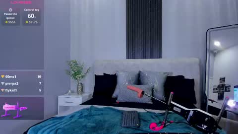 Snapshot of lilii_peach chatting on 07.14.26 lilii peach online show from 07.14.26