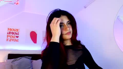 Snapshot of liliith_savett chatting on 05.27.26 Lilith Savett online show from 05.27.26