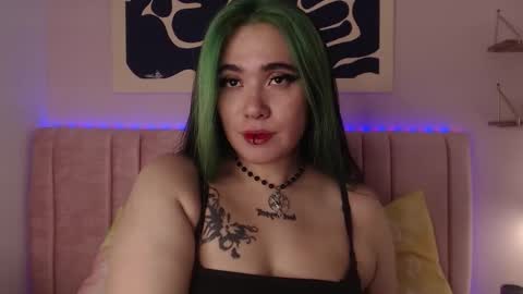 Snapshot of liliith_zeniith chatting on 03.23.26 Liliith online show from 03.23.26