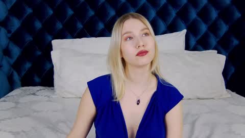 LiliLinn online show from 01.18.25