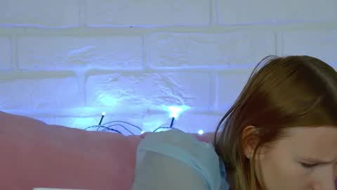 LiliLinn online show from 09.30.25