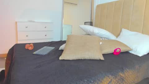 Lili  online show from 03.02.25