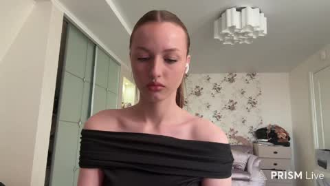 Lili online show from 04.29.26