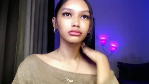 Snapshot of lilit_sensual chatting on 04.29.26 Chloe online show from 04.29.26