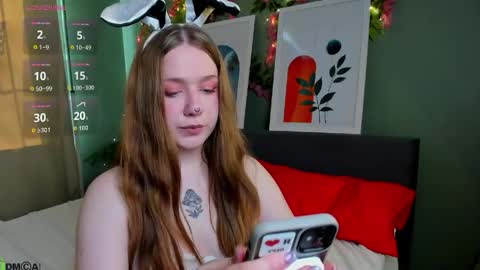 Snapshot of lilit_sinful chatting on 04.12.26 lilit online show from 04.12.26
