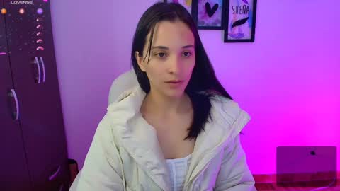 Snapshot of lilith01_ chatting on 02.18.25 Leidy online show from 02.18.25
