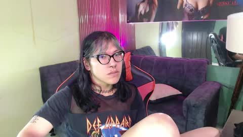 Snapshot of lilith_ayanami chatting on 05.04.26 lilith online show from 05.04.26