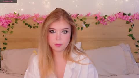 Lilith Bonheur online show from 11.02.25