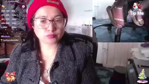 Snapshot of lilith_camp chatting on 12.18.24 Laura lopez online show from 12.18.24